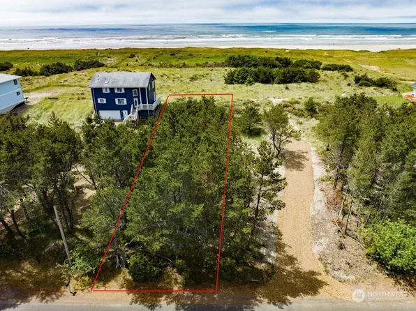 29301 H Street, Ocean Park, WA 98640