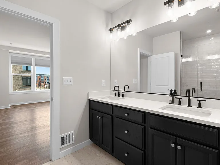 16302 Connors Way #21 — Photo 30