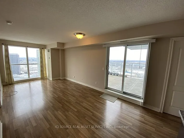 70 Town Centre Ct #Penthouse 3305 — Photo 2