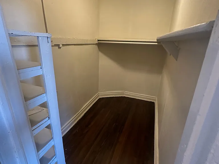 160 Ellis Ave #401C — Photo 3