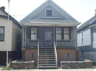 2116 New York Ave, Whiting, IN 46394
