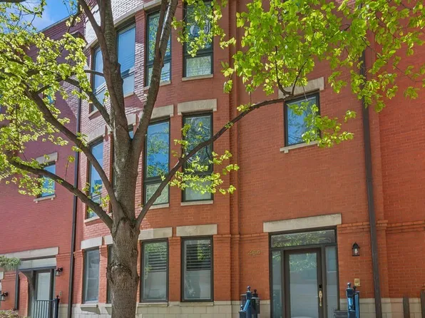 464 N Canal St, Chicago, IL 60654