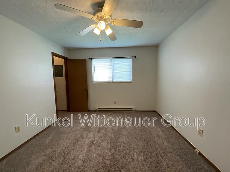2609H Sierra Dr — Photo 7