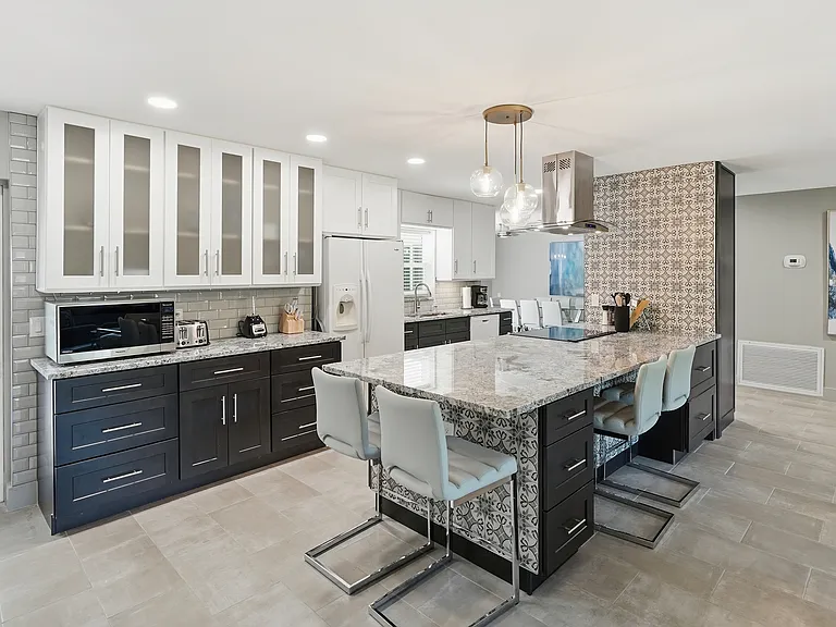 1555 Wyn Cove Dr — Photo 8