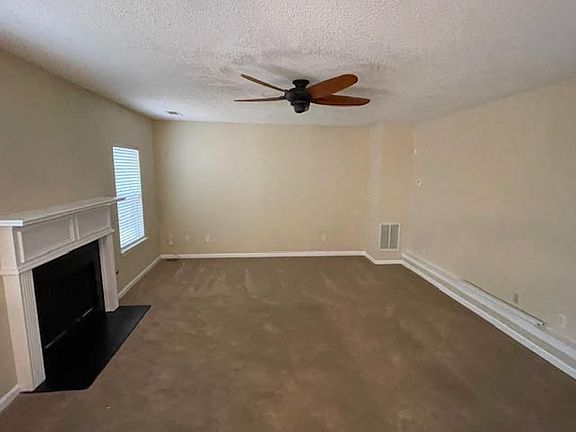 2nd image of 4202 Fortune Point