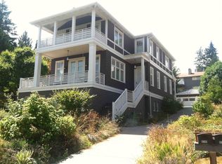 10349 Lake Shore Blvd NE, Seattle, WA 98125
