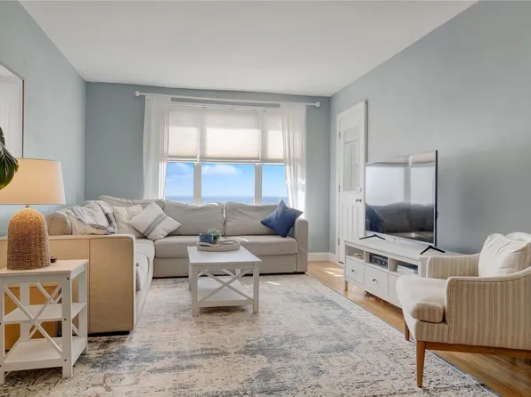 121-16 Ocean Promenade #3H, Rockaway Park, NY 11694