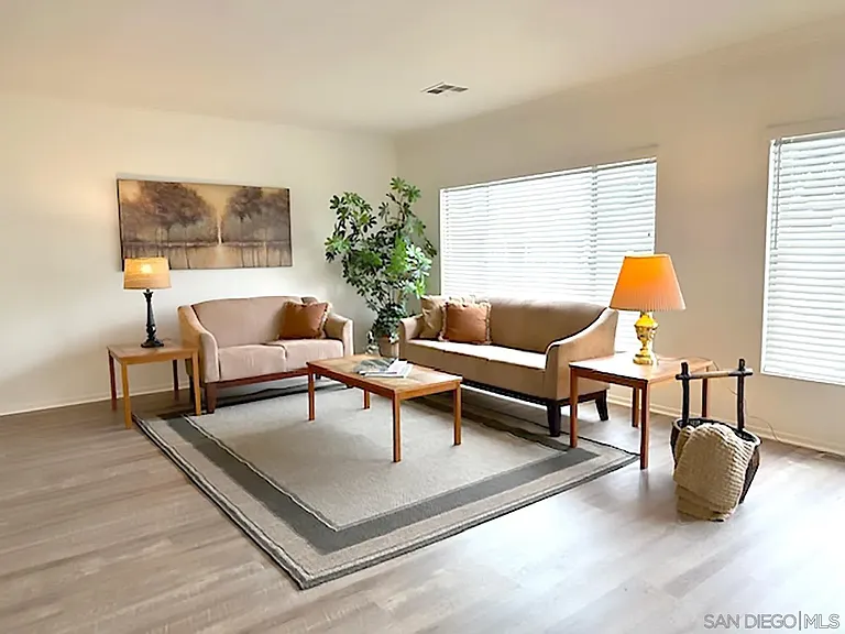 3421 Don Cota Dr — Photo 1