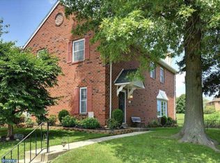 112 Lampeter Ct, Exton, PA 19341