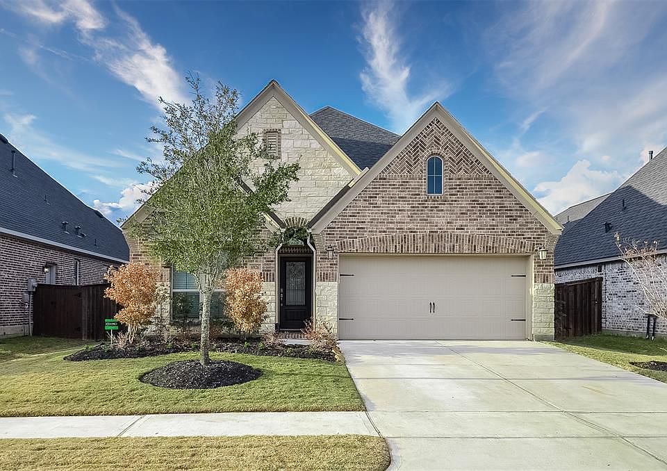 1st image of 6926 Myrtle Dr
