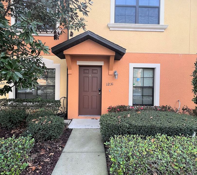 1st image of 1231 Windsor Lake Cir