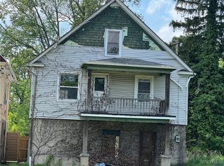 438 7th St, Niagara Falls, NY 14301