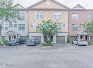 9823 Tapestry Park Cir #203, Jacksonville, FL 32246