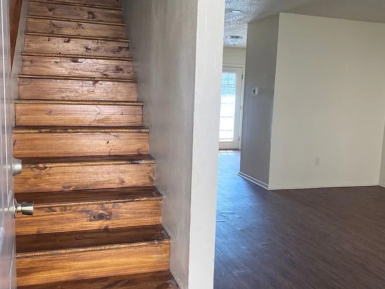 1408 Jade Ave — Photo 7