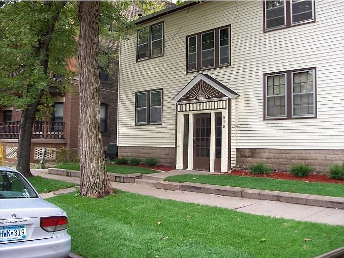 1st image of 227 Virginia St APT 5