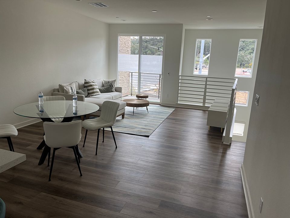 1st image of 13955 Martel Way