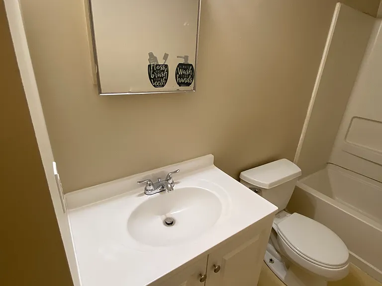 6347 Robinson Rd — Photo 8