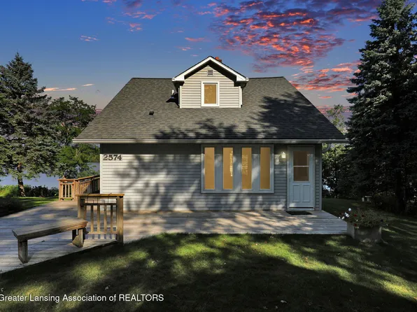 2574 Park St, Lyons, MI 48851