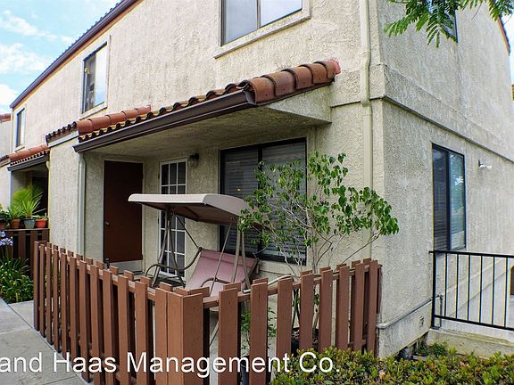 3rd image of 11756 206th St #15