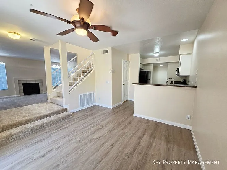 2817 Crystal Lantern Dr — Photo 7