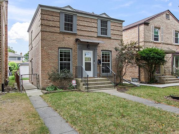 2nd image of 1720 Leland Ave