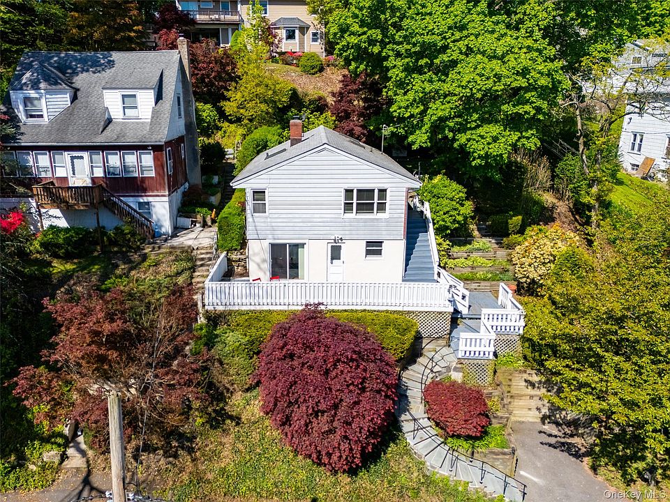 1st image of 25 Hillside Avenue