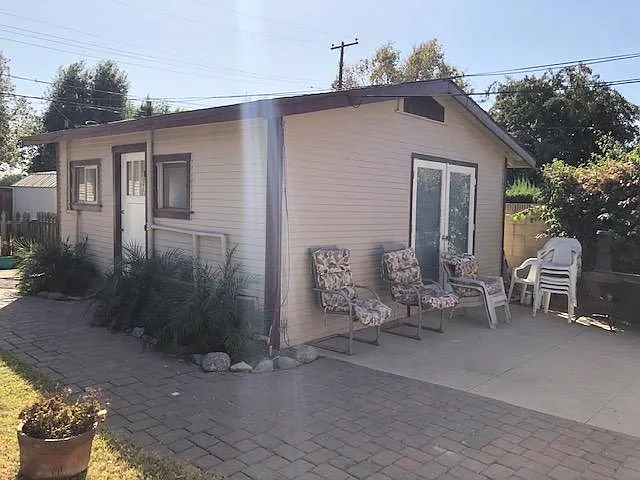 1/2 S Orange Ave, Brea — Photo 3