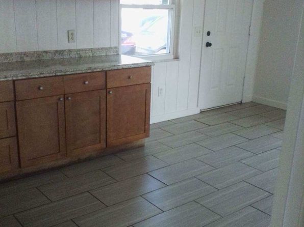 1057 34th St NW APT 1