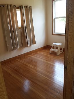 5th image of 3907 W 46th St