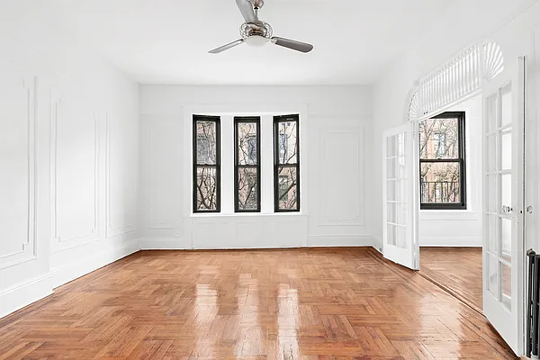 Rented by Compass | media 7