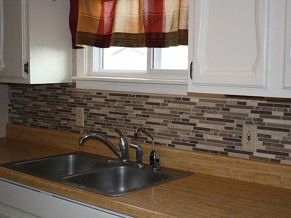 Contemporary Backsplash