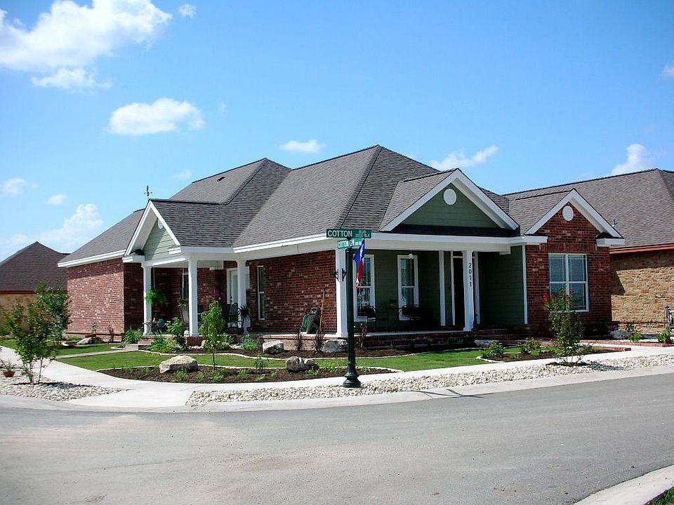1st image of 2011 Cotton Blvd
