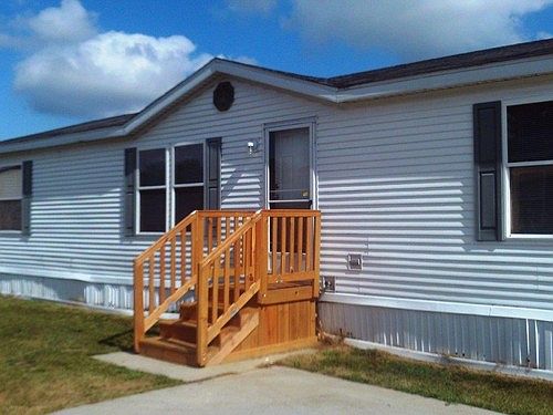 2nd image of 419 Van Buren Cir