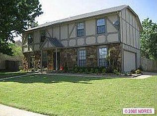 1800 W Hot Springs St, Broken Arrow, OK 74011