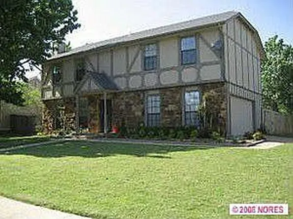 1800 W Hot Springs St, Broken Arrow, OK 74011