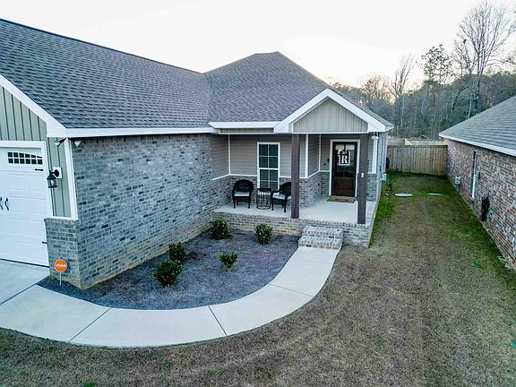 2nd image of 61 N Barnes Field Dr