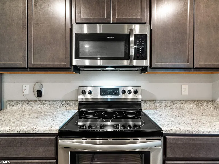 Flat top Electric Range and Microwave
