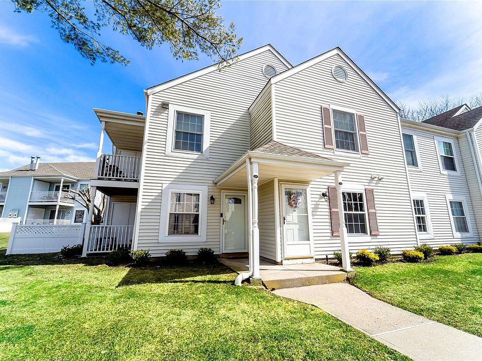 115 Fairview Circle UNIT 115, Middle Island, NY 11953 Zillow