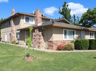 5708 42nd St, Sacramento, CA 95824