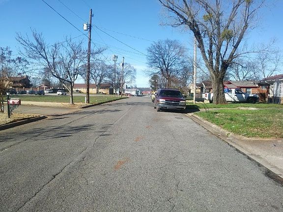 4th image of 809 Bolin St SW