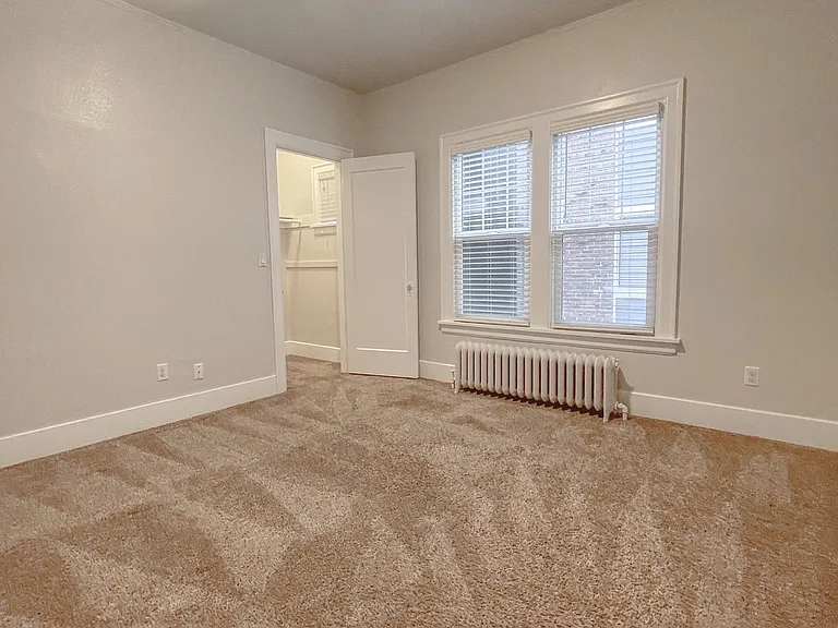 709 N I St #11 — Photo 16