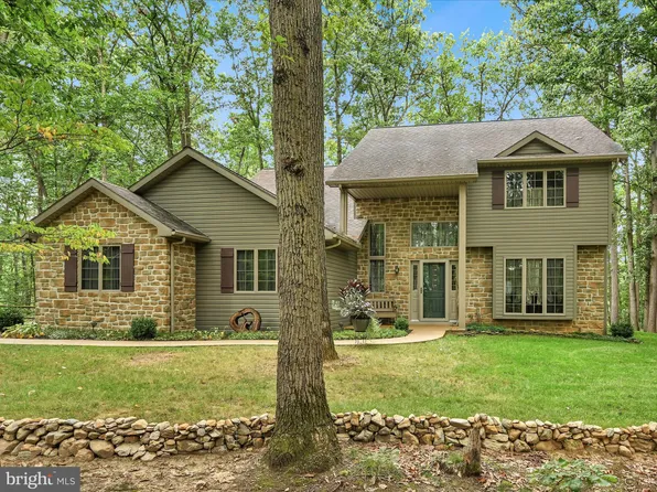 264 High Mountain Rd, Shippensburg, PA 17257
