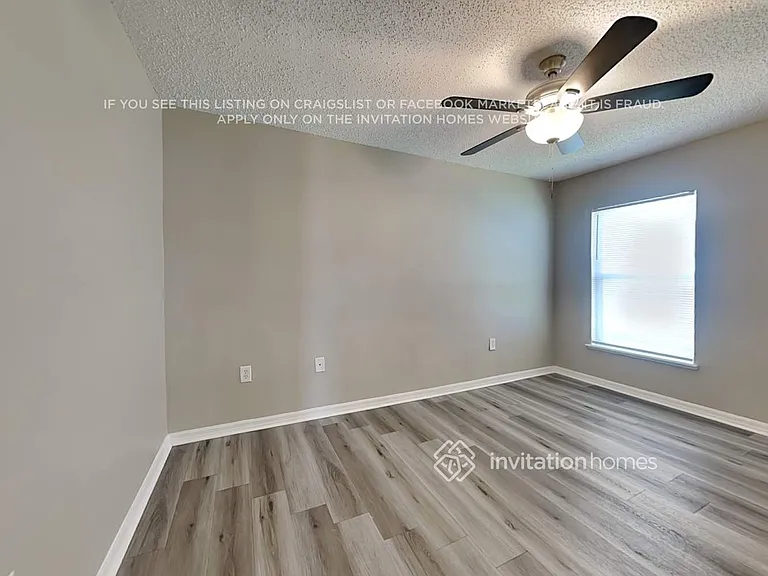 12636 Lake Vista Dr — Photo 13