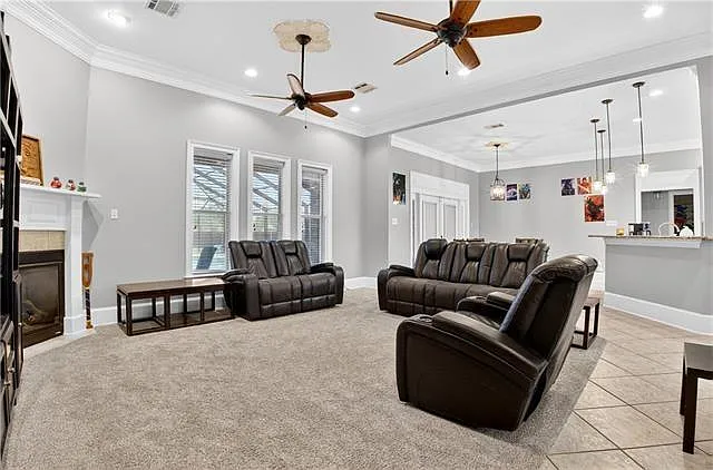 110 Regina Dr — Photo 10