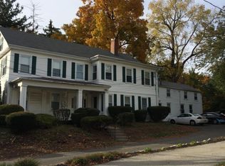 131 Pleasant St APT 1, Woburn, MA 01801