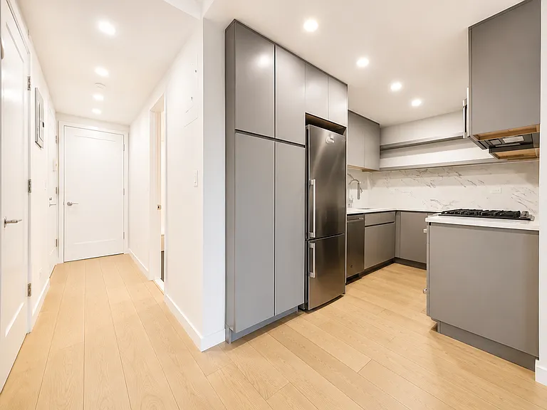175 W 87th St #11D — Photo 8