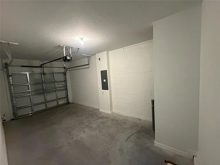 32538 Midsummer Night Ln — Photo 24
