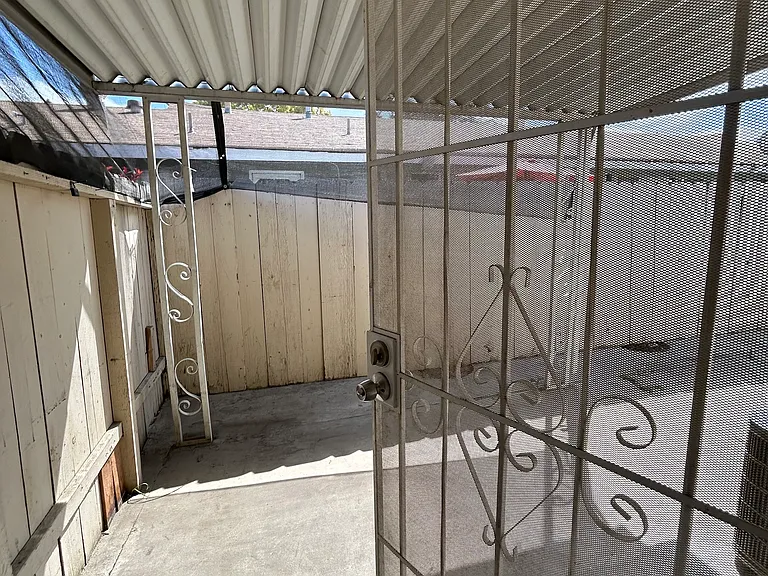 41611 Marine Dr #41611 — Photo 9