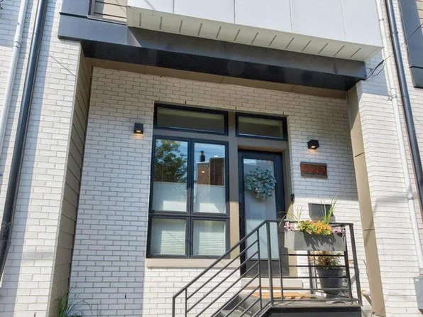 2212 E Susquehanna Ave, Philadelphia, PA 19125