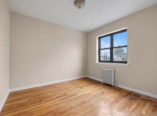 221-56 90th Ave Floor 2, Queens Village, NY 11428